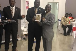 LAP President Gets Leadership Award